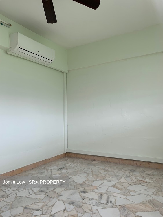 Blk 211 Bukit Batok Street 21 (Bukit Batok), HDB 4 Rooms #202185882